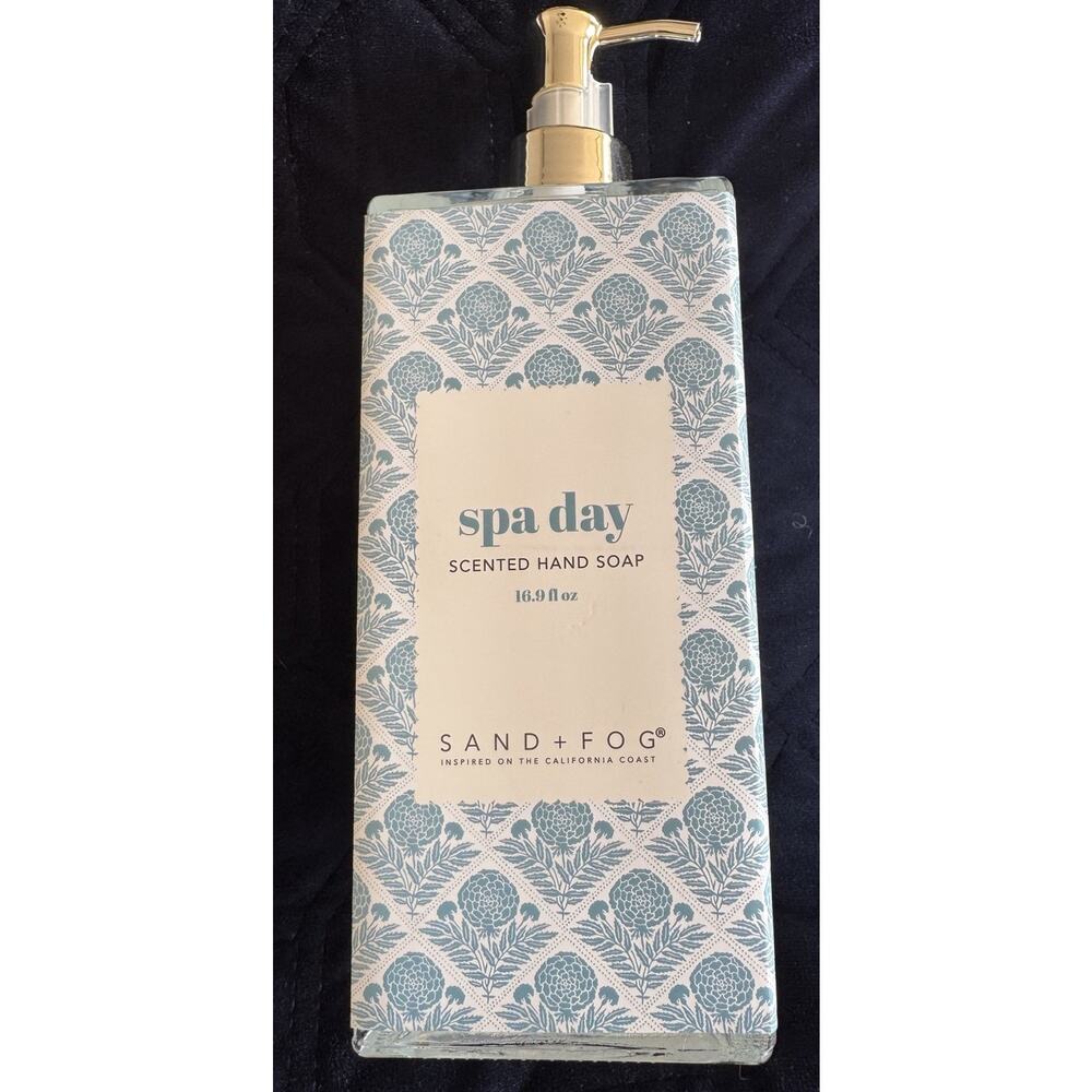 1 Sand + Fog SPA DAY Scented Liquid Hand Soap Wash 16.9 fl oz GLASS BOTTLE blue